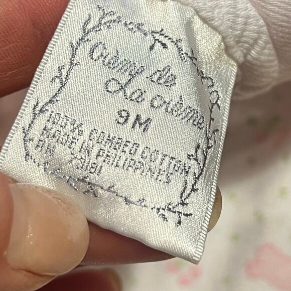 Creme De La Creme Baby Girl Bunny Footed Outfit Size 9 Months Embroidered Ribbon - Picture 3 of 6